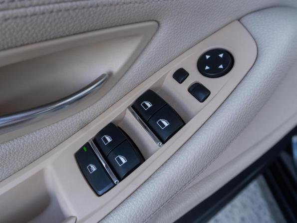BMW 5 серии VI (F10/F11/F07) Рестайлинг с пробегом 2016 года, цена 2 289 000 рублей, 185940 км, седан, Автокод Объявления