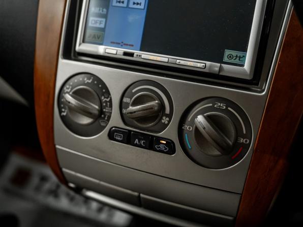 Mitsubishi Colt VI (Z30) Рестайлинг с пробегом 2010 года, цена 615 000 рублей, 178071 км, хэтчбек, Автокод Объявления