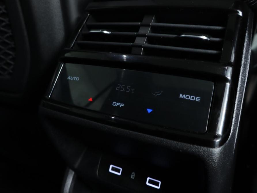 Geely Monjaro I Москва  - изображение 27