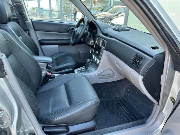Subaru Forester II Рестайлинг с пробегом 2006 года, цена 725 000 рублей, 313966 км, внедорожник, Автокод Объявления