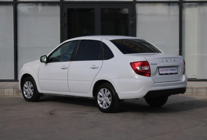 Lada (ВАЗ) Granta I Рестайлинг с пробегом 2023 года, цена 780 000 рублей, 35462 км, лифтбек, Автокод Объявления