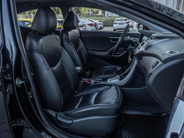 Hyundai Avante V с пробегом 2011 года, цена 992 610 рублей, 267147 км, седан, Автокод Объявления