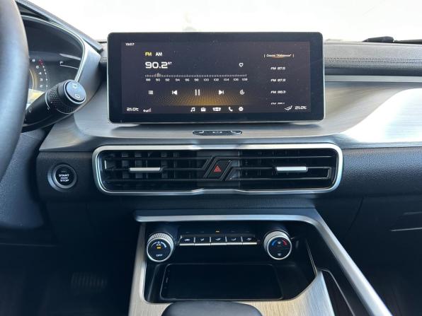Geely Coolray I с пробегом 2023 года, цена 1 470 000 рублей, 64000 км, внедорожник, Автокод Объявления