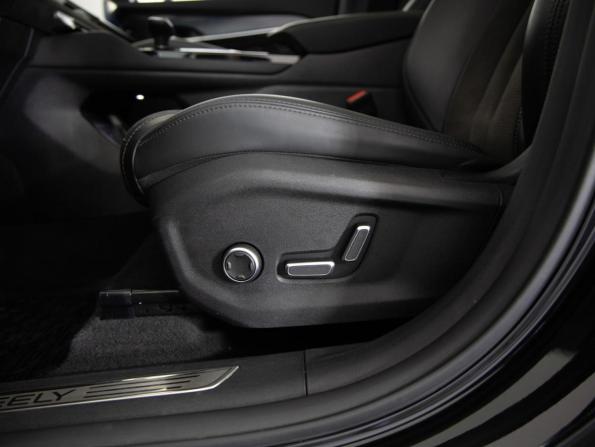 Geely Monjaro I с пробегом 2024 года, цена 3 399 000 рублей, 51423 км, внедорожник, Автокод Объявления