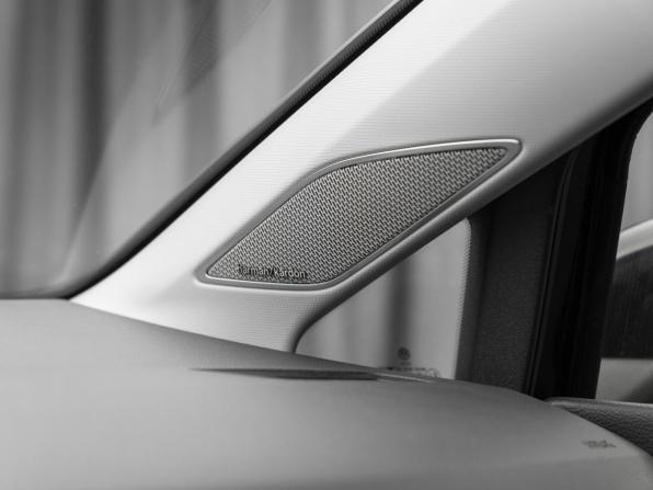 Volkswagen Golf VIII с пробегом 2021 года, цена 2 880 000 рублей, 15916 км, хэтчбек, Автокод Объявления