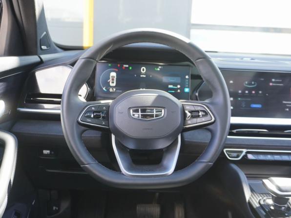 Geely Monjaro I с пробегом 2024 года, цена 3 500 000 рублей, 27495 км, внедорожник, Автокод Объявления
