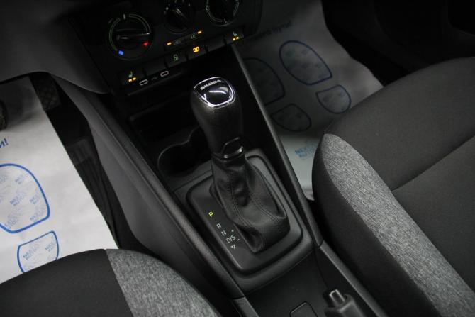 Skoda Rapid II с пробегом 2022 года, цена 1 507 300 рублей, 163132 км, лифтбек, Автокод Объявления