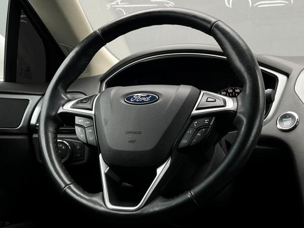 Ford Mondeo V с пробегом 2019 года, цена 1 763 700 рублей, 121530 км, седан, Автокод Объявления