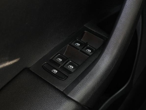 Skoda Octavia III (A7) Рестайлинг с пробегом 2019 года, цена 1 820 000 рублей, 128855 км, лифтбек, Автокод Объявления