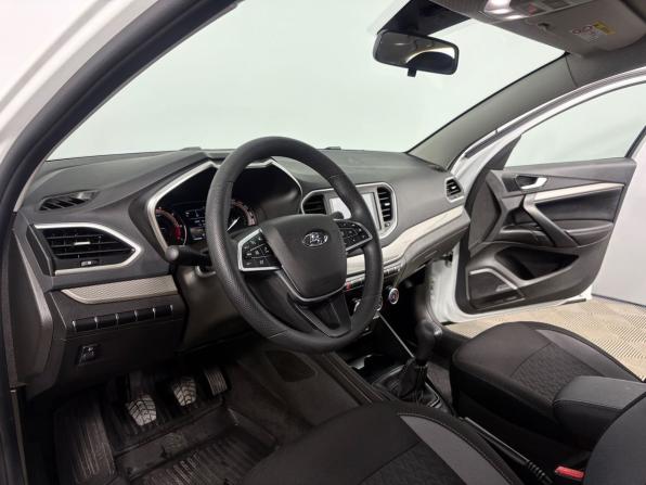 Lada (ВАЗ) Vesta I Рестайлинг (NG) с пробегом 2023 года, цена 1 285 000 рублей, 20994 км, седан, Автокод Объявления