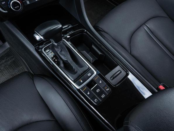 Kia Optima IV с пробегом 2018 года, цена 1 898 700 рублей, 99989 км, седан, Автокод Объявления