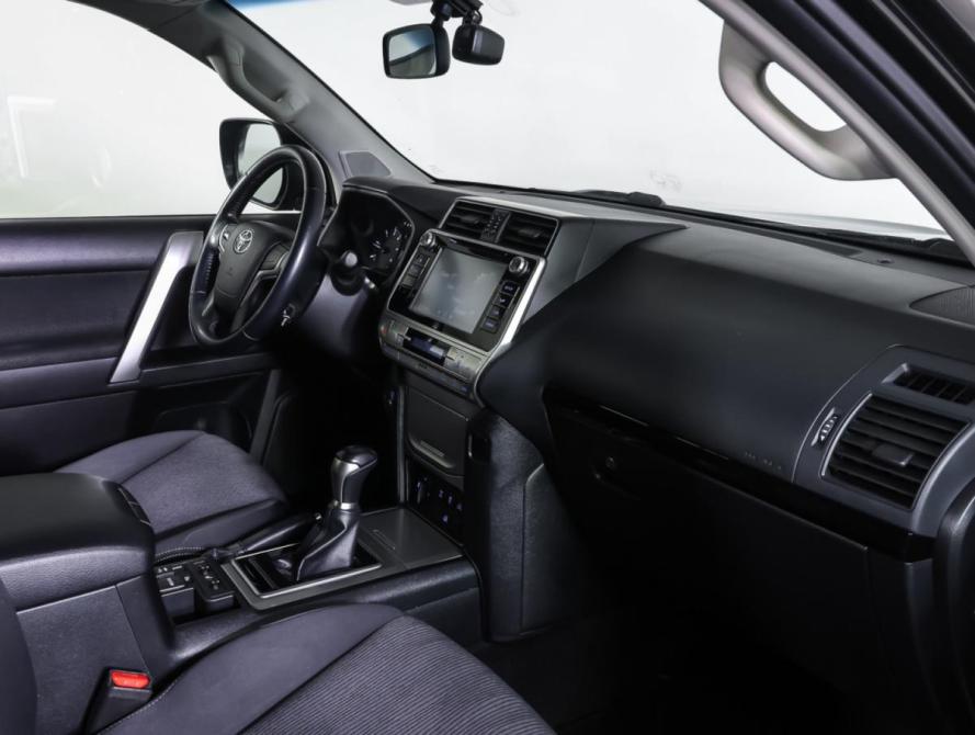 Toyota Land Cruiser Prado 150 Series Рестайлинг 2 Москва  - изображение 12