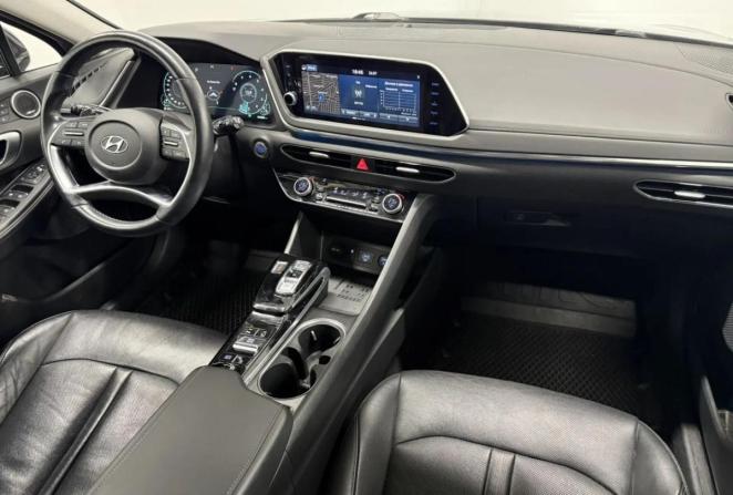 Hyundai Sonata VIII (DN8) с пробегом 2020 года, цена 2 722 500 рублей, 44088 км, седан, Автокод Объявления