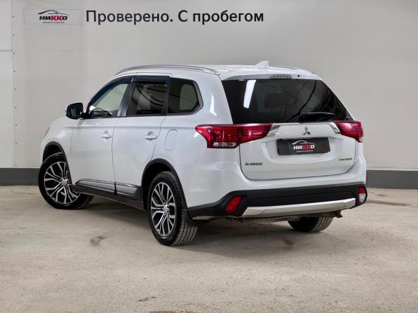 Mitsubishi Outlander III Рестайлинг 2 с пробегом 2017 года, цена 2 343 000 рублей, 142484 км, внедорожник, Автокод Объявления