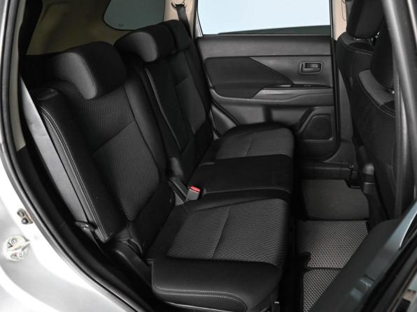 Mitsubishi Outlander III Рестайлинг 2 с пробегом 2017 года, цена 1 769 000 рублей, 120977 км, внедорожник, Автокод Объявления