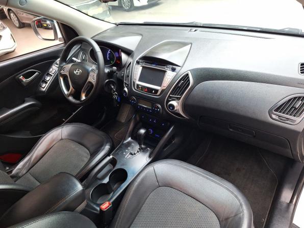 Hyundai ix35 I с пробегом 2012 года, цена 990 000 рублей, 193065 км, внедорожник, Автокод Объявления