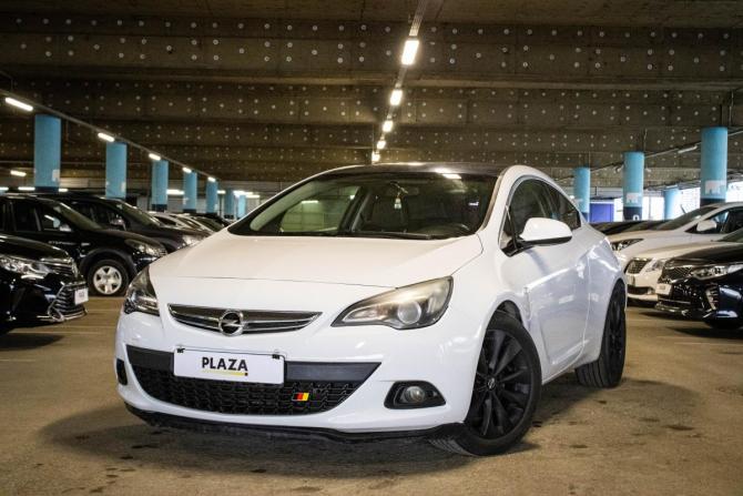 Opel Astra J Рестайлинг с пробегом 2012 года, цена 779 000 рублей, 226452 км, хэтчбек, Автокод Объявления