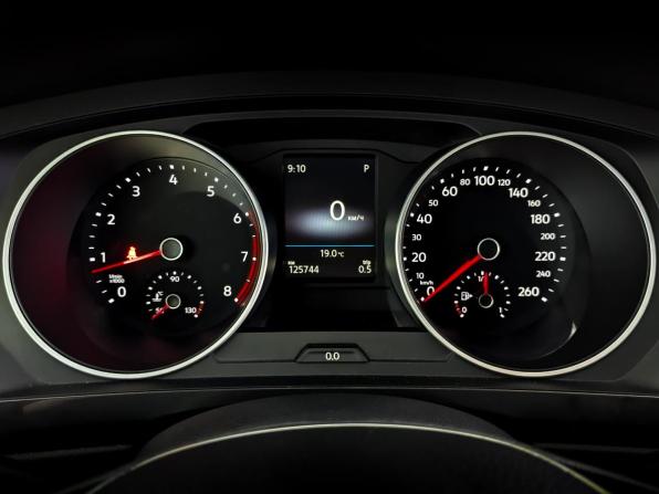 Volkswagen Tiguan II с пробегом 2017 года, цена 1 990 000 рублей, 125740 км, внедорожник, Автокод Объявления