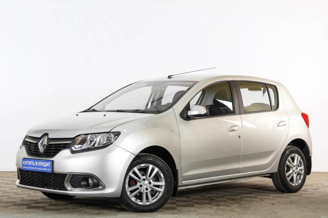 Renault Sandero II с пробегом 2018 года, цена 999 000 рублей, 56000 км, хэтчбек, Автокод Объявления