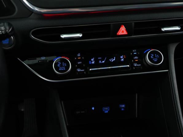 Hyundai Sonata VIII (DN8) с пробегом 2021 года, цена 2 450 046 рублей, 149810 км, седан, Автокод Объявления