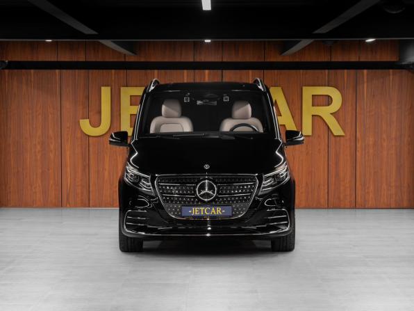 Mercedes-Benz V-Класс III (W447) Рестайлинг 2 с пробегом 2025 года, цена 41 700 000 рублей, 86 км, минивэн, Автокод Объявления