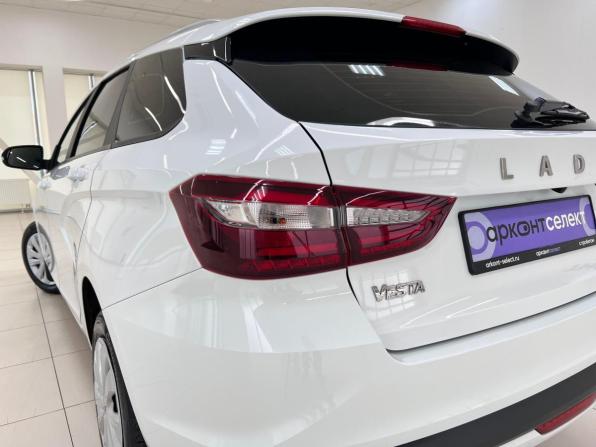 Lada (ВАЗ) Vesta I Рестайлинг (NG) с пробегом 2024 года, цена 1 385 000 рублей, 44000 км, универсал, Автокод Объявления