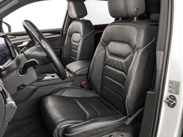 Volkswagen Touareg III с пробегом 2019 года, цена 4 660 000 рублей, 116724 км, внедорожник, Автокод Объявления