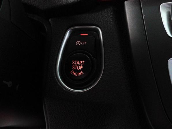 BMW 3 серии VI (F3x) с пробегом 2012 года, цена 2 150 000 рублей, 181176 км, седан, Автокод Объявления