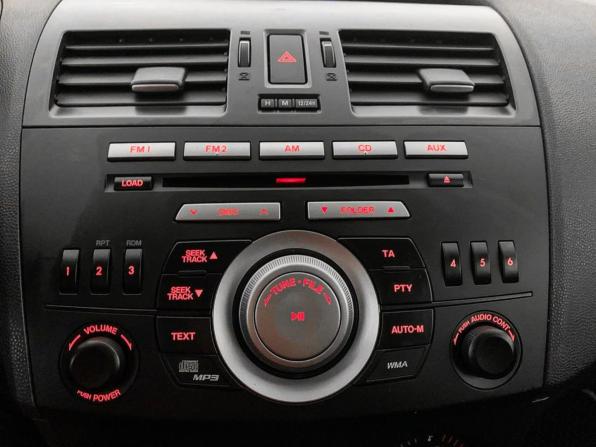 Mazda 3 II (BL) Рестайлинг с пробегом 2013 года, цена 891 000 рублей, 210621 км, седан, Автокод Объявления