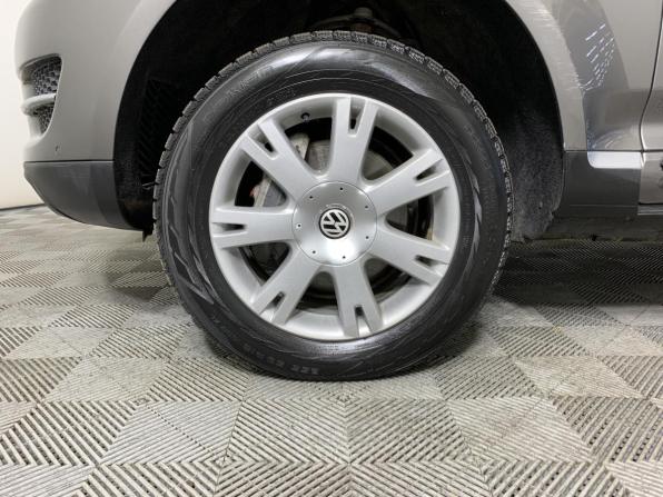 Volkswagen Touareg I Рестайлинг с пробегом 2010 года, цена 1 025 000 рублей, 388000 км, внедорожник, Автокод Объявления
