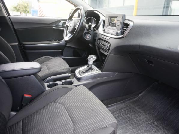 Kia Ceed III с пробегом 2020 года, цена 1 810 000 рублей, 109761 км, универсал, Автокод Объявления