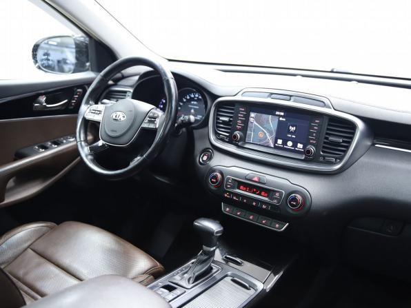 Kia Sorento III Prime Рестайлинг с пробегом 2018 года, цена 2 790 000 рублей, 152769 км, внедорожник, Автокод Объявления