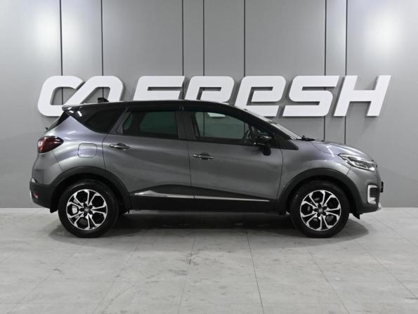Renault Kaptur I Рестайлинг с пробегом 2021 года, цена 1 879 000 рублей, 70892 км, внедорожник, Автокод Объявления