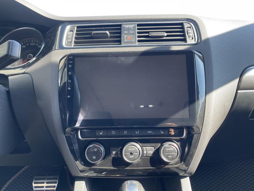 Volkswagen Jetta VI Рестайлинг Брянск  - изображение 14