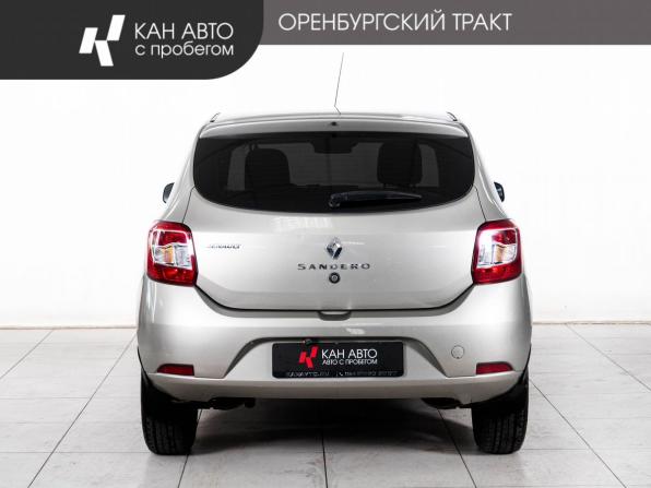 Renault Sandero II с пробегом 2016 года, цена 798 000 рублей, 108500 км, хэтчбек, Автокод Объявления