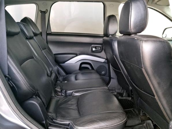 Mitsubishi Outlander II с пробегом 2008 года, цена 820 000 рублей, 240000 км, внедорожник, Автокод Объявления