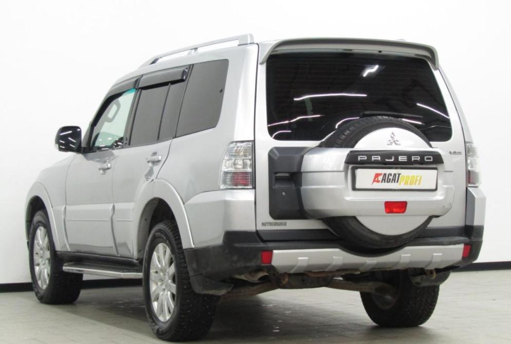 Mitsubishi Pajero IV Екатеринбург  - изображение 3