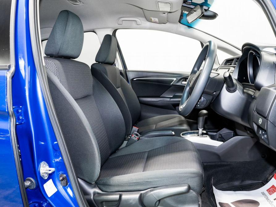 Honda Fit III Рестайлинг Чита  - изображение 6