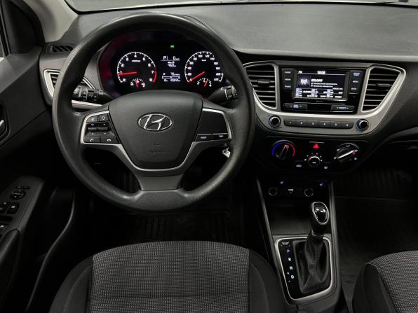 Hyundai Solaris II Рестайлинг с пробегом 2020 года, цена 1 430 000 рублей, 104000 км, седан, Автокод Объявления