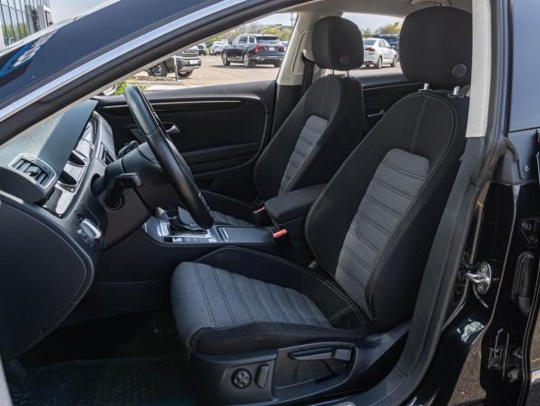 Volkswagen Passat CC I Рестайлинг с пробегом 2014 года, цена 1 280 000 рублей, 273766 км, седан, Автокод Объявления