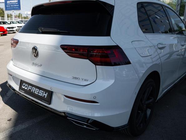 Volkswagen Golf VIII с пробегом 2024 года, цена 3 499 000 рублей, 9781 км, хэтчбек, Автокод Объявления