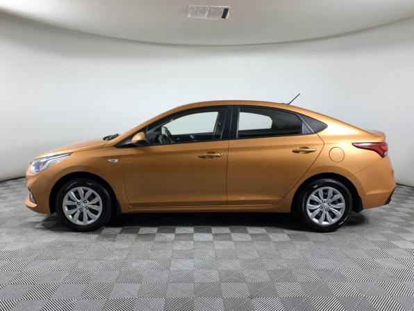 Hyundai Solaris II с пробегом 2018 года, цена 1 335 000 рублей, 114294 км, седан, Автокод Объявления