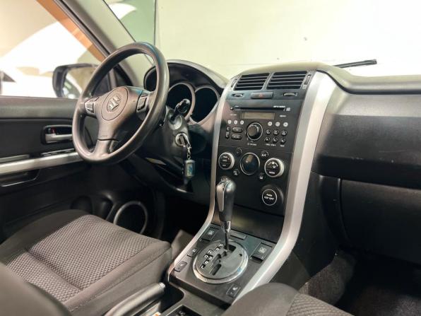 Suzuki Grand Vitara II Рестайлинг с пробегом 2010 года, цена 820 000 рублей, 327000 км, внедорожник, Автокод Объявления