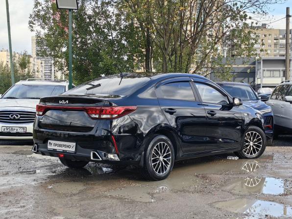Kia Rio IV Рестайлинг с пробегом 2022 года, цена 1 699 000 рублей, 83685 км, седан, Автокод Объявления