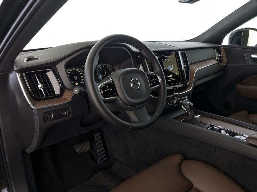 Volvo XC60 II Москва  - изображение 19