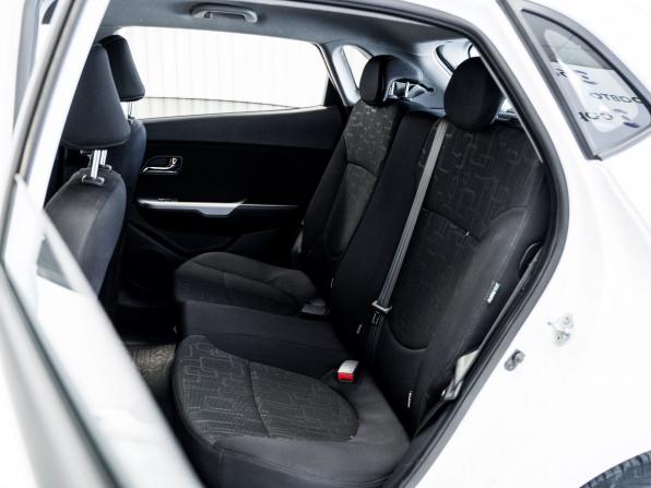 Kia Rio III с пробегом 2013 года, цена 1 050 000 рублей, 75701 км, хэтчбек, Автокод Объявления