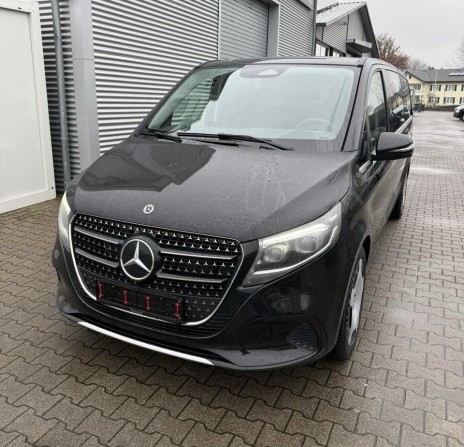 Новый Mercedes-Benz V-Класс III (W447) Рестайлинг 2 2024 года, цена 16 600 000 рублей, минивэн, Автокод Объявления