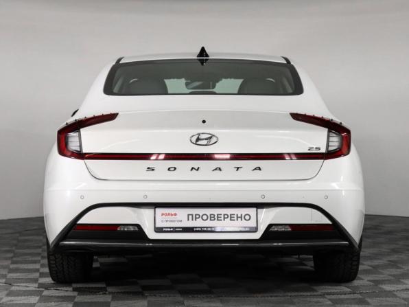 Hyundai Sonata VIII (DN8) с пробегом 2020 года, цена 2 247 000 рублей, 123599 км, седан, Автокод Объявления