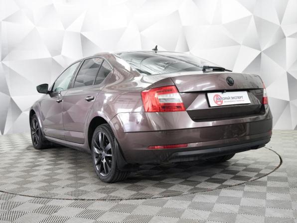 Skoda Octavia III (A7) Рестайлинг с пробегом 2018 года, цена 1 818 000 рублей, 142331 км, лифтбек, Автокод Объявления