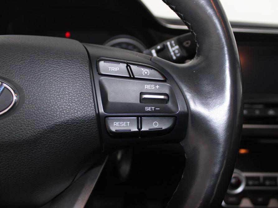 Hyundai Elantra VI (AD) Рестайлинг Старый Оскол  - изображение 14
